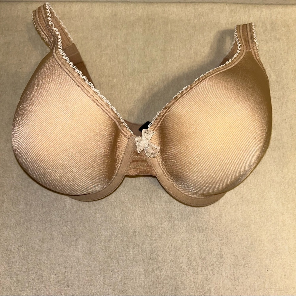 Le Mystere Comfort Chic Bra Beige Size 32G